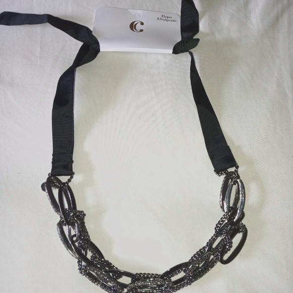 ☮️ Special! 3 for $25! New Charming Charlie Statement Necklace - Picture 8 of 8